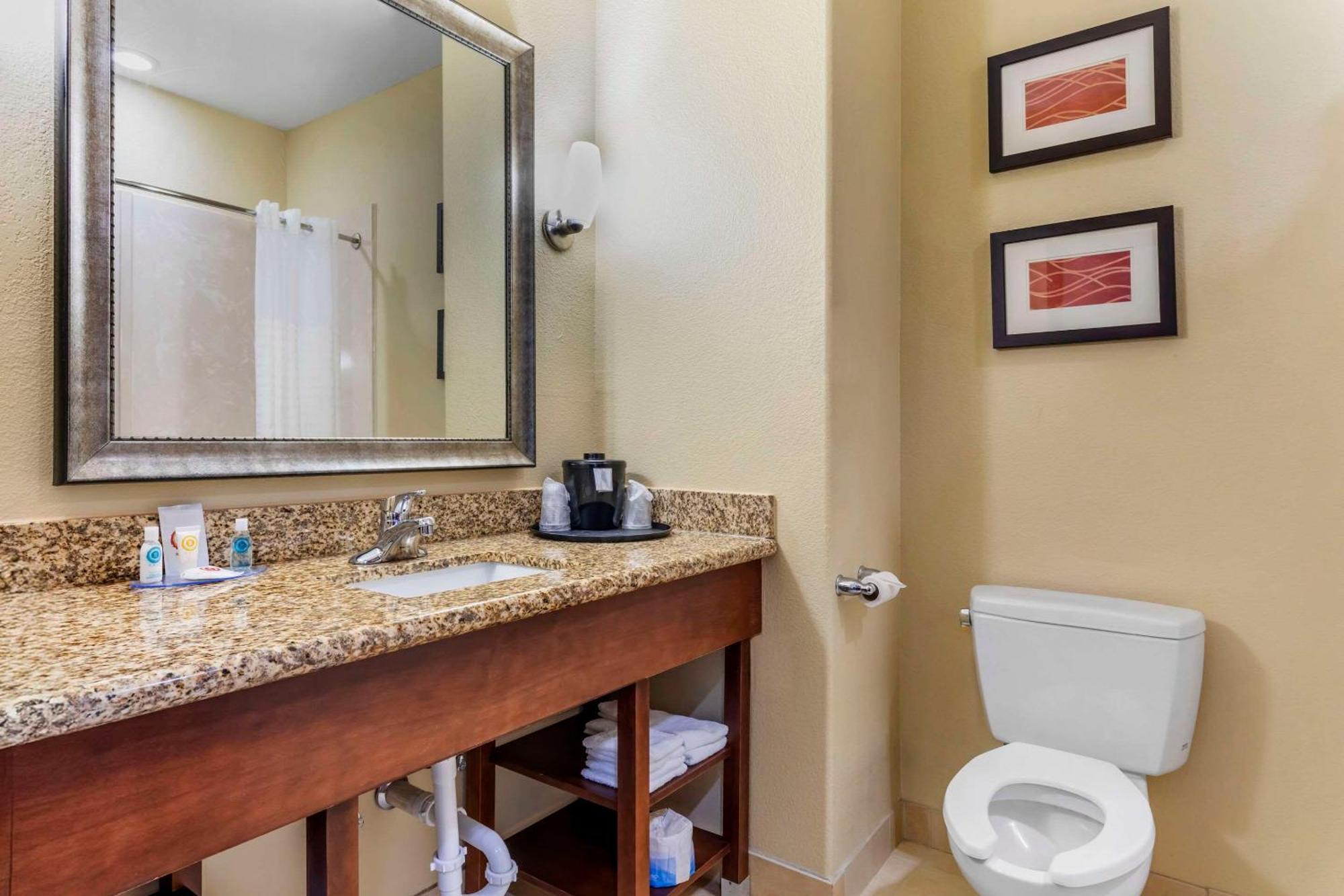 Comfort Inn & Suites Mexia Buitenkant foto